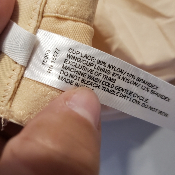 Blake & Co. Nude Underwire Lace Bra - Sz 42D US - Picture 4 of 6